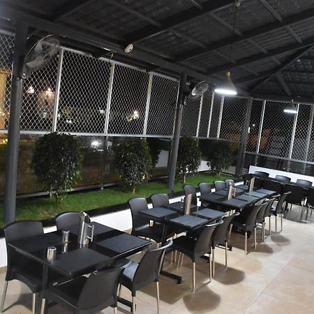 Heritage Inn ไมซอร์ ภายนอก รูปภาพ