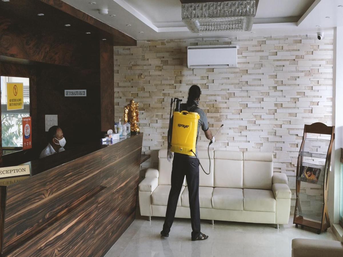 Heritage Inn ไมซอร์ ภายนอก รูปภาพ