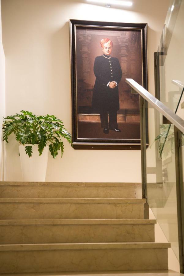Heritage Inn ไมซอร์ ภายนอก รูปภาพ