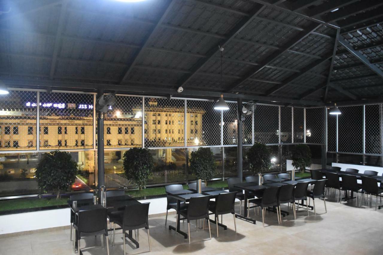 Heritage Inn ไมซอร์ ภายนอก รูปภาพ