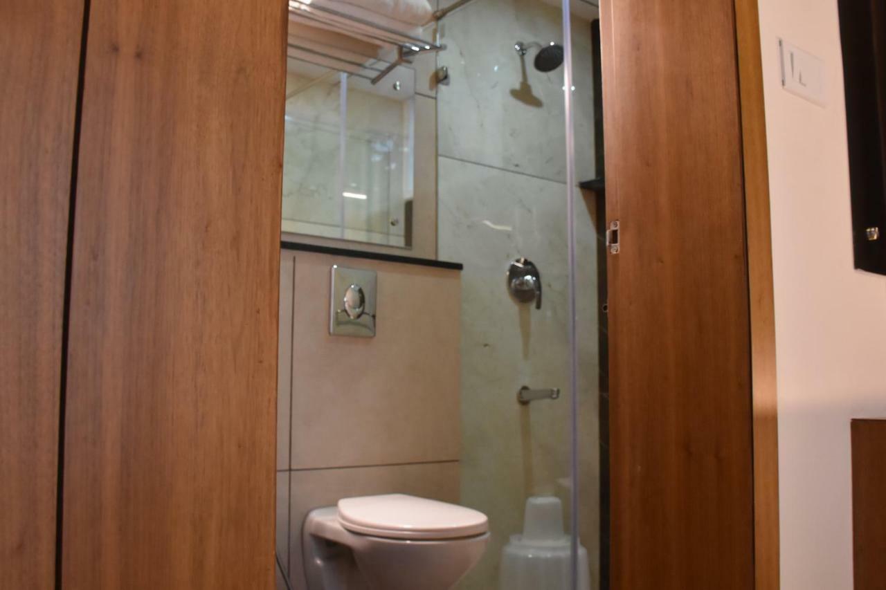 Heritage Inn ไมซอร์ ภายนอก รูปภาพ