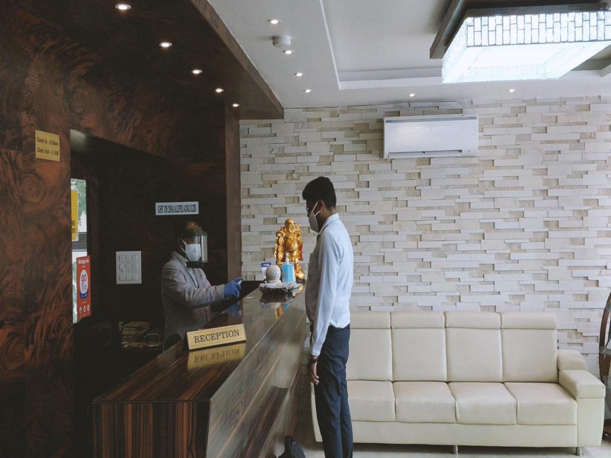 Heritage Inn ไมซอร์ ภายนอก รูปภาพ